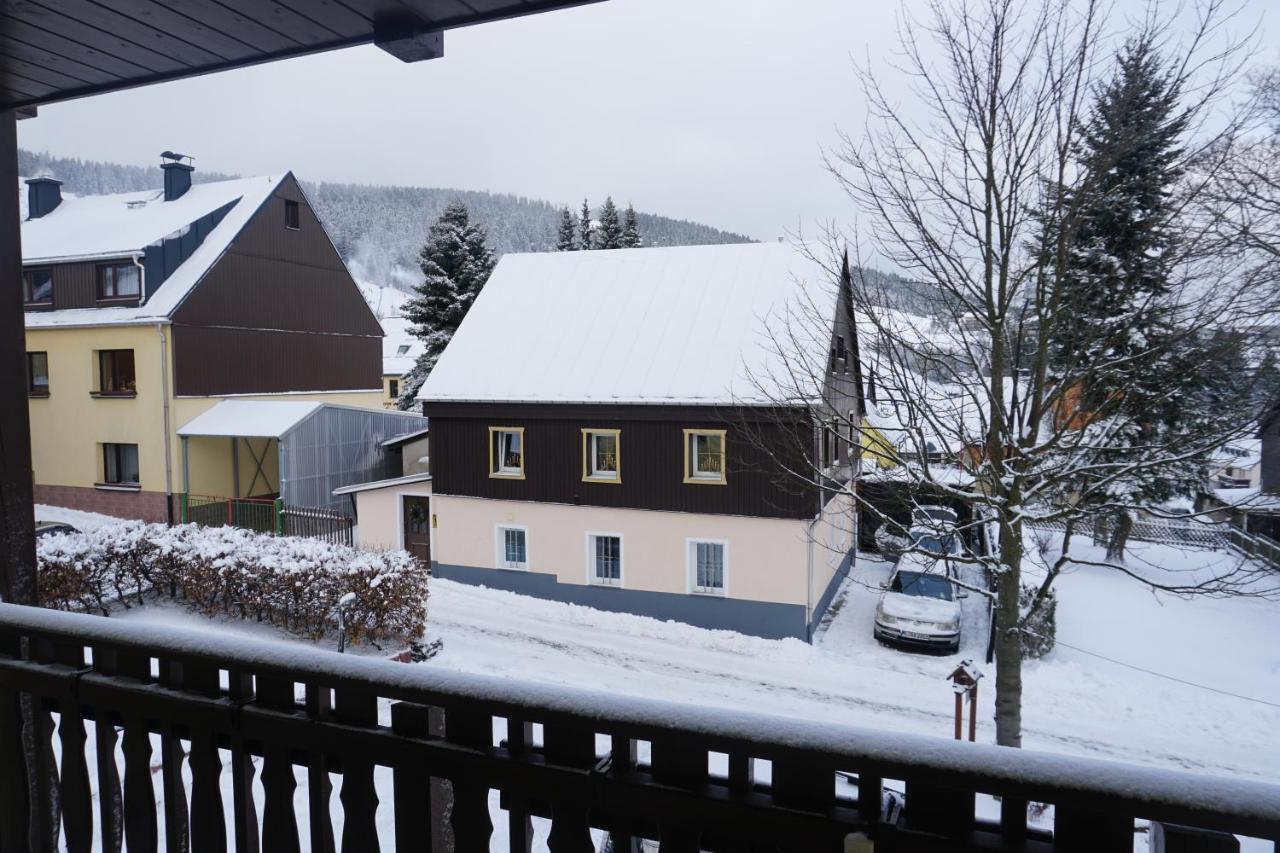 Ferienwohnung Korn Mit Tiefgarage Und Skiraum Oberwiesenthal Extérieur photo